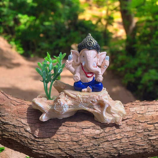 Vinayagar / Ganapathy Statue with Tree - Aquarium Ornamental Toy