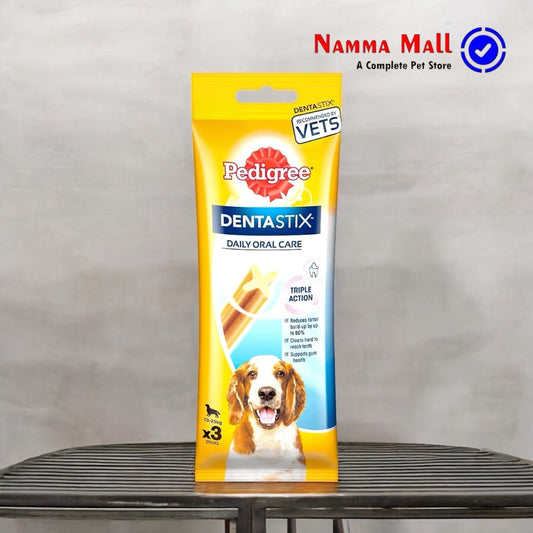 Pedigree Dentastix - Daily Oral Care - 10 to 25 kg Dogs - Adult Dogs - 77g (Pack of 3 Sticks)